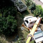 Entfernen eines Problembaumes mittels Hubsteiger Firma Palmetzhofer