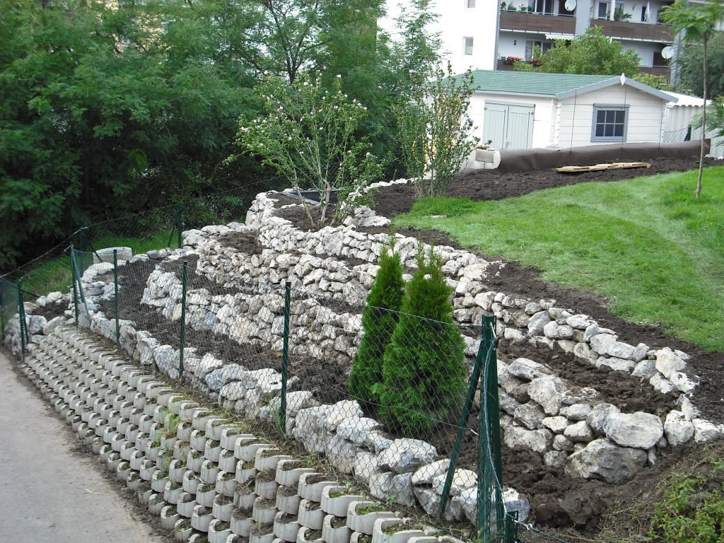 Murlasits Gartengestaltung mit Planung, Ausführung und Pflege- Steingarten mit Terrassen